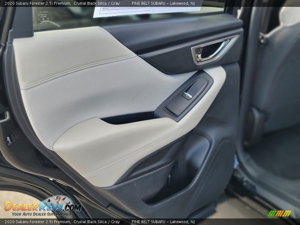 2020 Subaru Forester 2.5i Premium Crystal Black Silica / Gray Photo #32
