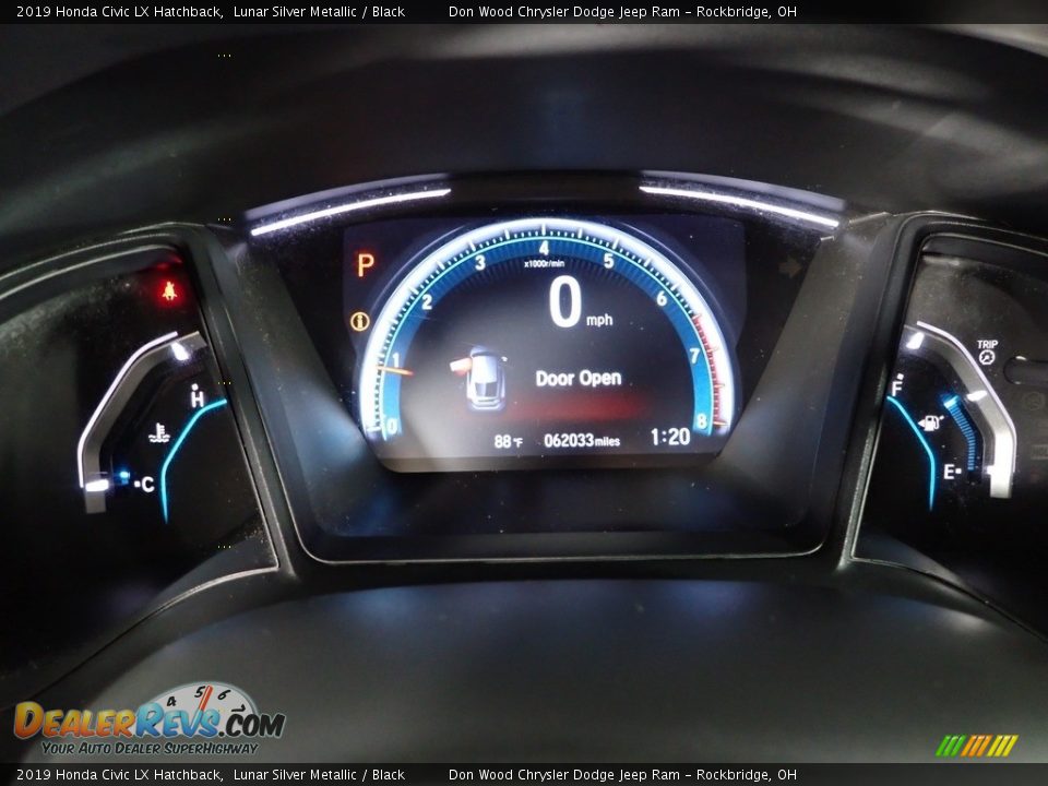 2019 Honda Civic LX Hatchback Lunar Silver Metallic / Black Photo #18