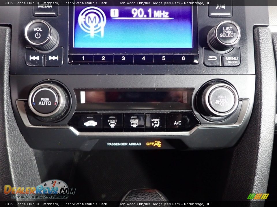 2019 Honda Civic LX Hatchback Lunar Silver Metallic / Black Photo #19