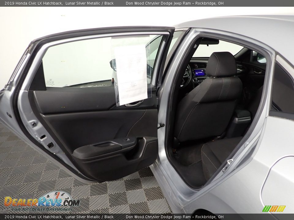 2019 Honda Civic LX Hatchback Lunar Silver Metallic / Black Photo #22