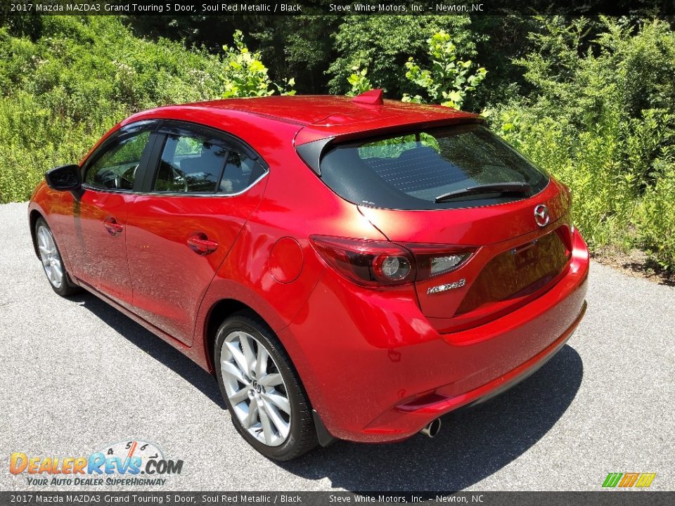 Soul Red Metallic 2017 Mazda MAZDA3 Grand Touring 5 Door Photo #9