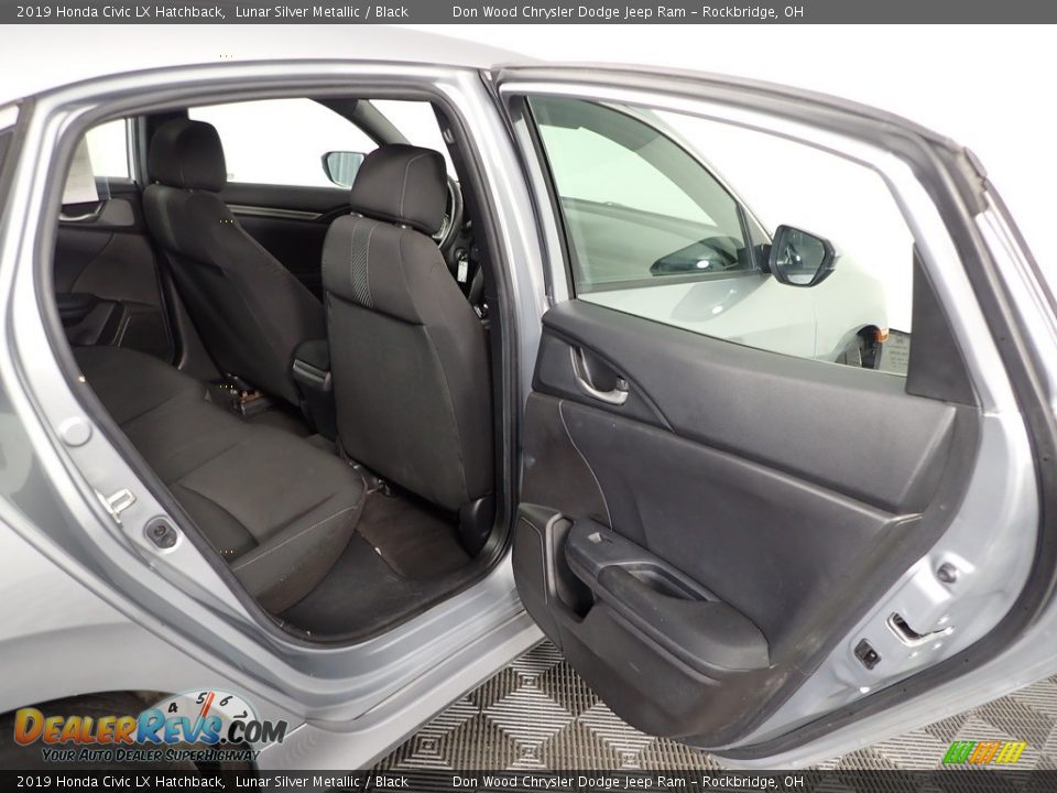 2019 Honda Civic LX Hatchback Lunar Silver Metallic / Black Photo #27