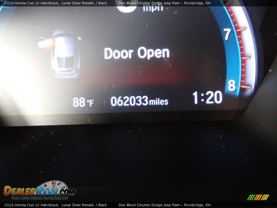 2019 Honda Civic LX Hatchback Lunar Silver Metallic / Black Photo #30