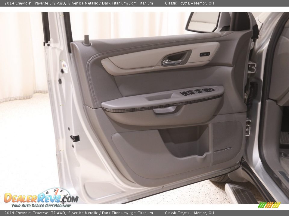 2014 Chevrolet Traverse LTZ AWD Silver Ice Metallic / Dark Titanium/Light Titanium Photo #4