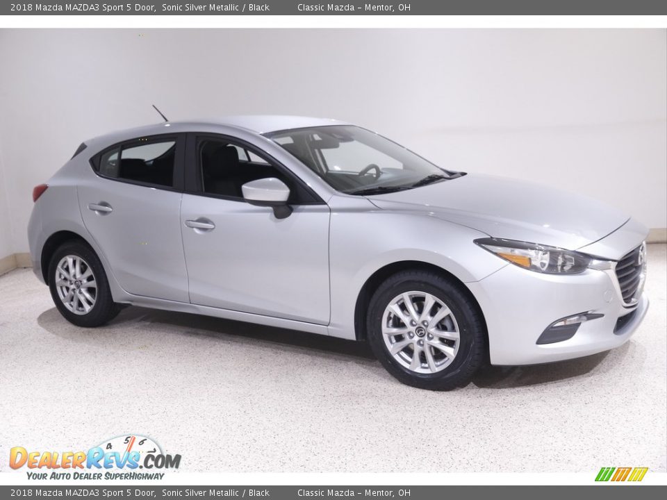 2018 Mazda MAZDA3 Sport 5 Door Sonic Silver Metallic / Black Photo #1