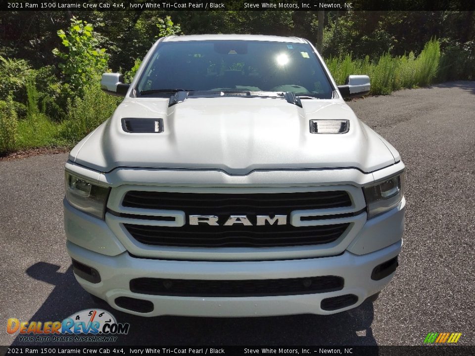 2021 Ram 1500 Laramie Crew Cab 4x4 Ivory White Tri-Coat Pearl / Black Photo #3