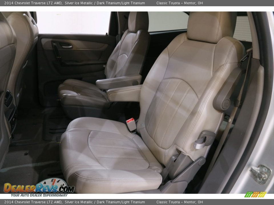 2014 Chevrolet Traverse LTZ AWD Silver Ice Metallic / Dark Titanium/Light Titanium Photo #16