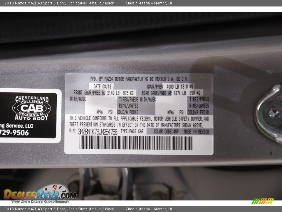 2018 Mazda MAZDA3 Sport 5 Door Sonic Silver Metallic / Black Photo #22