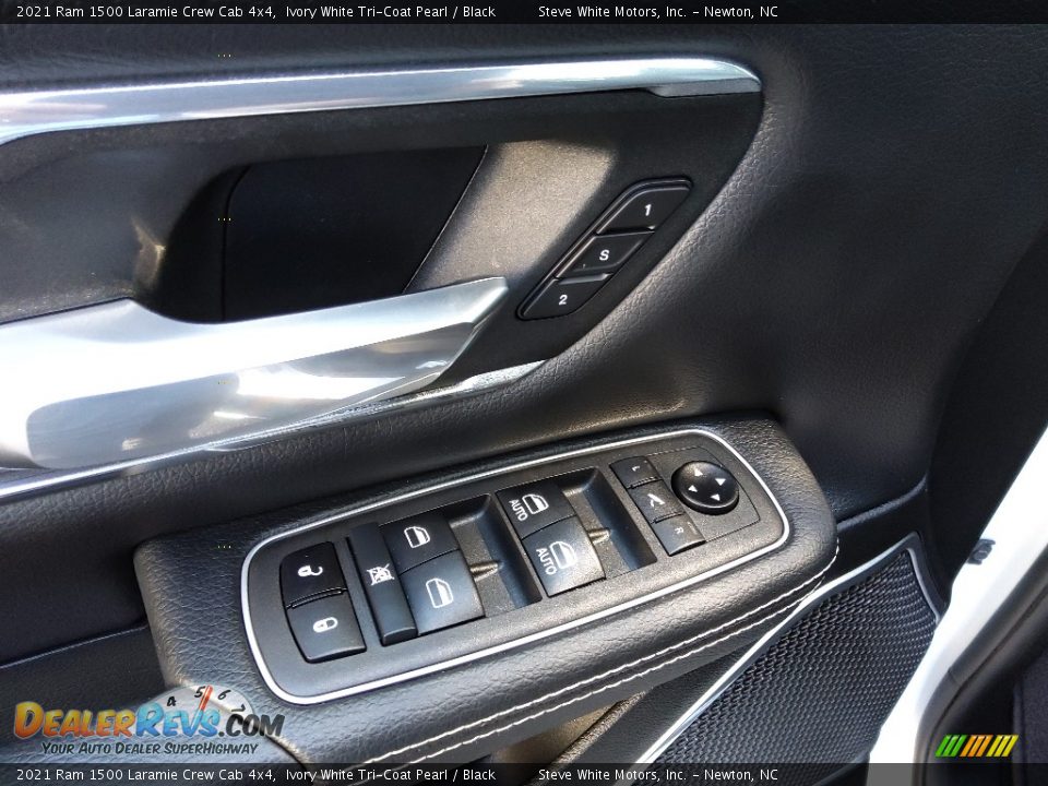 2021 Ram 1500 Laramie Crew Cab 4x4 Ivory White Tri-Coat Pearl / Black Photo #17