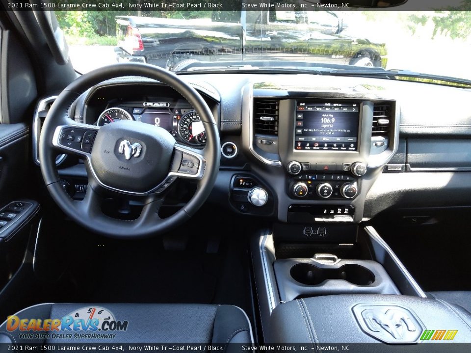 2021 Ram 1500 Laramie Crew Cab 4x4 Ivory White Tri-Coat Pearl / Black Photo #23
