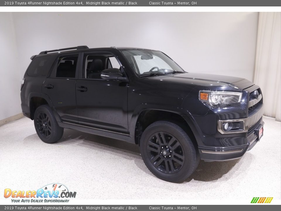 2019 Toyota 4Runner Nightshade Edition 4x4 Midnight Black metallic / Black Photo #1