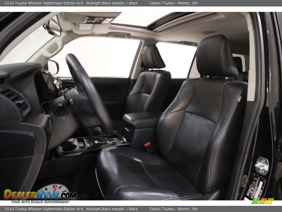 2019 Toyota 4Runner Nightshade Edition 4x4 Midnight Black metallic / Black Photo #5