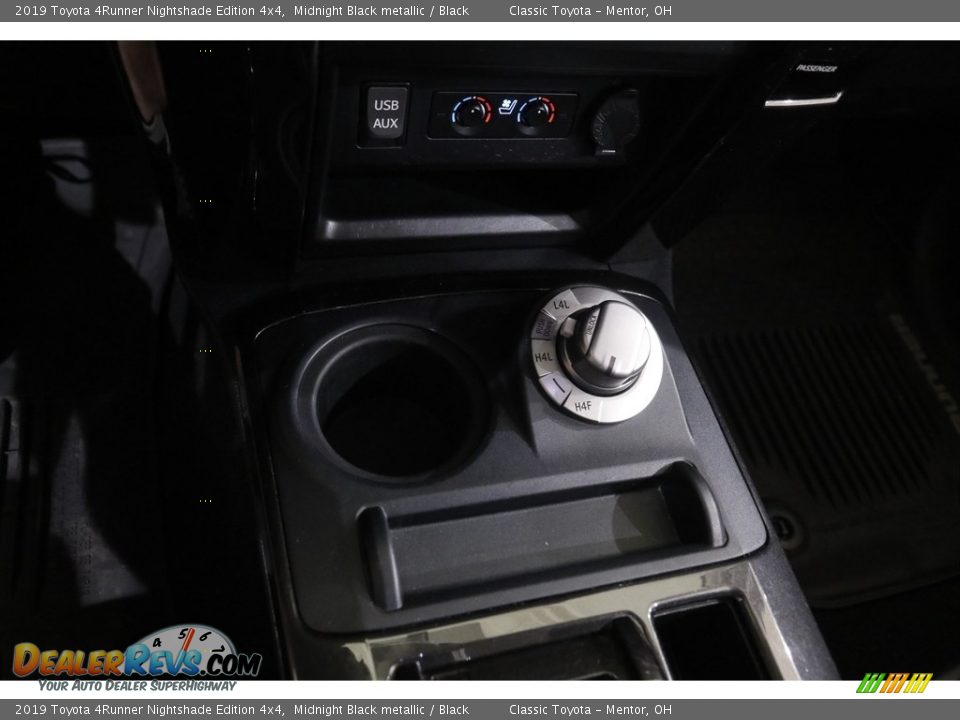 2019 Toyota 4Runner Nightshade Edition 4x4 Midnight Black metallic / Black Photo #17