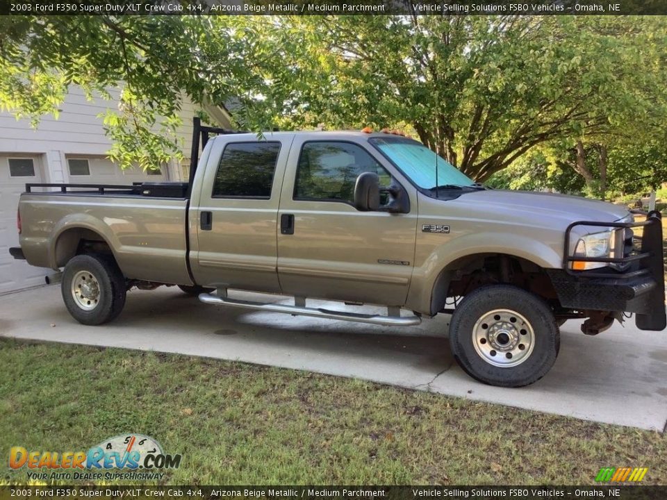 2003 Ford F350 Super Duty XLT Crew Cab 4x4 Arizona Beige Metallic / Medium Parchment Photo #1