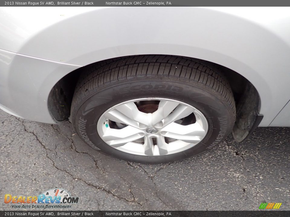 2013 Nissan Rogue SV AWD Brilliant Silver / Black Photo #13