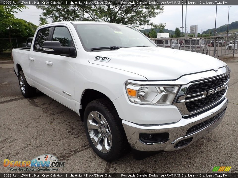 2022 Ram 1500 Big Horn Crew Cab 4x4 Bright White / Black/Diesel Gray Photo #8