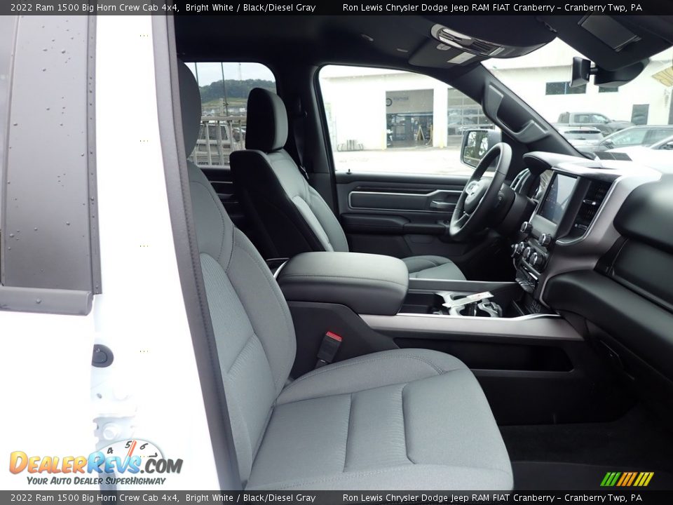 2022 Ram 1500 Big Horn Crew Cab 4x4 Bright White / Black/Diesel Gray Photo #11