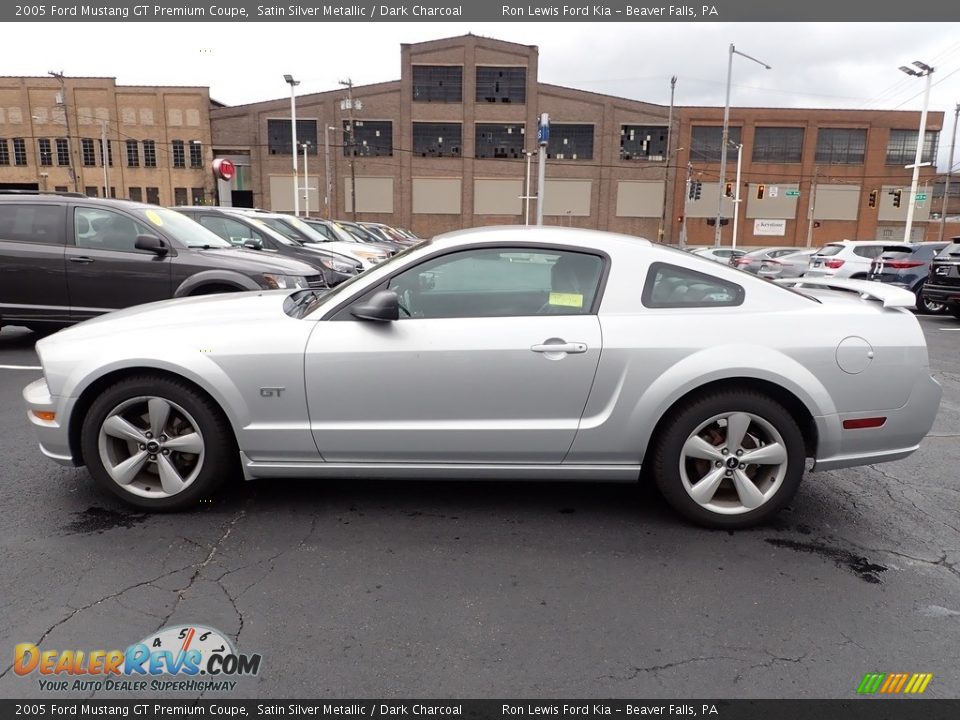 2005 Ford Mustang GT Premium Coupe Satin Silver Metallic / Dark Charcoal Photo #5