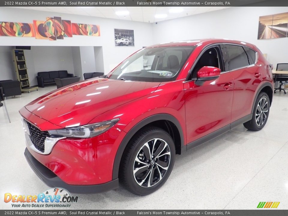 Front 3/4 View of 2022 Mazda CX-5 S Premium AWD Photo #7