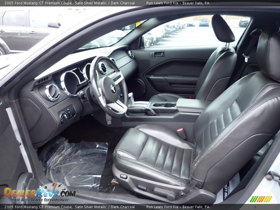 2005 Ford Mustang GT Premium Coupe Satin Silver Metallic / Dark Charcoal Photo #13