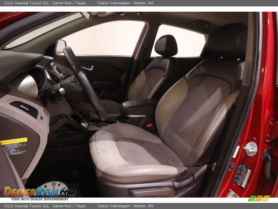 2012 Hyundai Tucson GLS Garnet Red / Taupe Photo #5