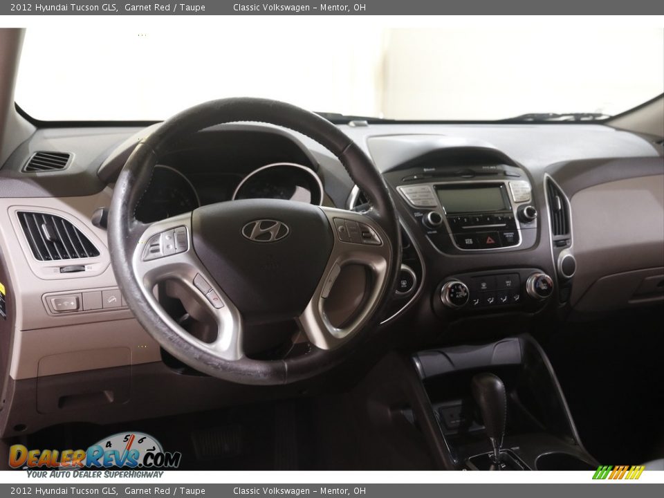 2012 Hyundai Tucson GLS Garnet Red / Taupe Photo #6
