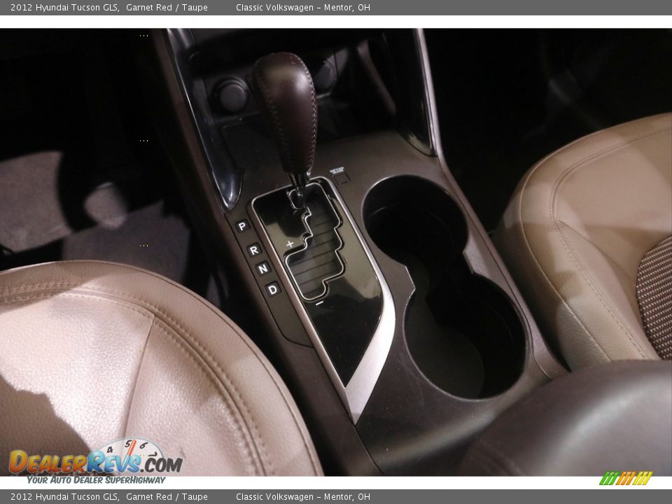 2012 Hyundai Tucson GLS Garnet Red / Taupe Photo #12