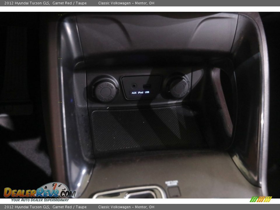 2012 Hyundai Tucson GLS Garnet Red / Taupe Photo #13