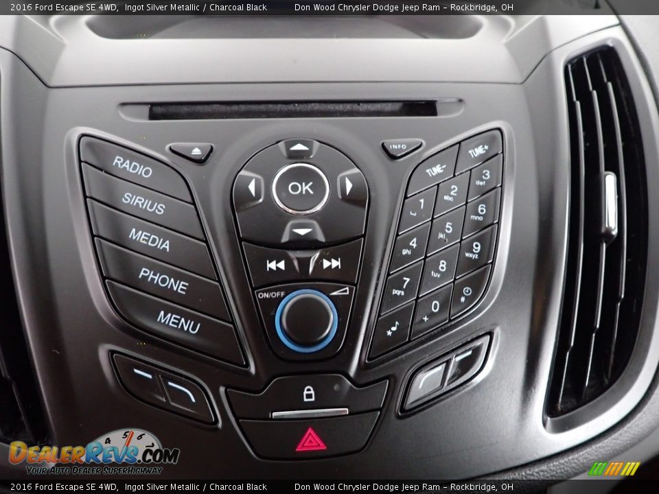 2016 Ford Escape SE 4WD Ingot Silver Metallic / Charcoal Black Photo #20