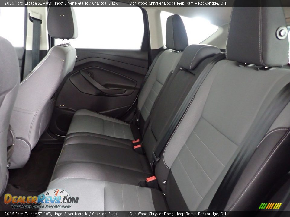 2016 Ford Escape SE 4WD Ingot Silver Metallic / Charcoal Black Photo #25