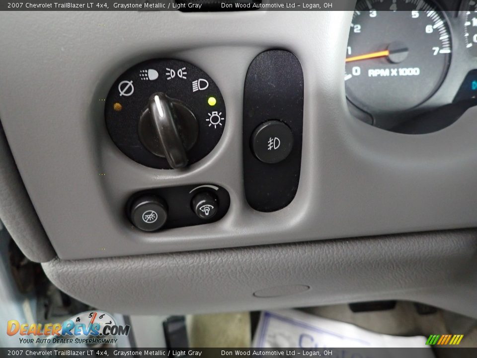2007 Chevrolet TrailBlazer LT 4x4 Graystone Metallic / Light Gray Photo #13