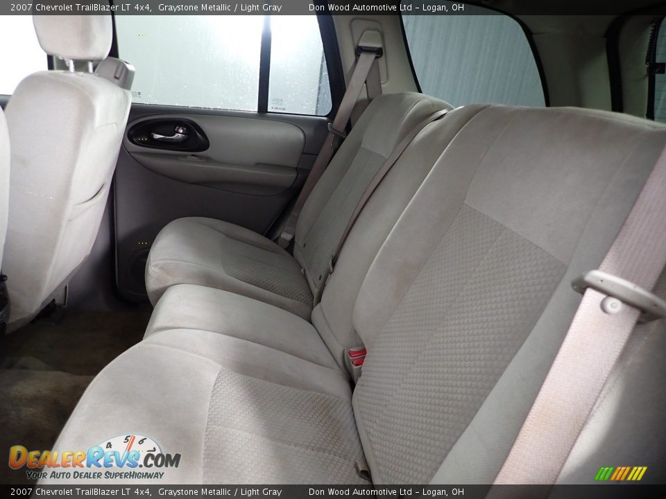 2007 Chevrolet TrailBlazer LT 4x4 Graystone Metallic / Light Gray Photo #22