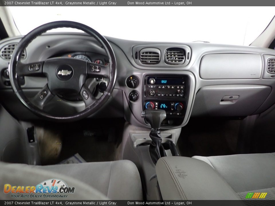 2007 Chevrolet TrailBlazer LT 4x4 Graystone Metallic / Light Gray Photo #23