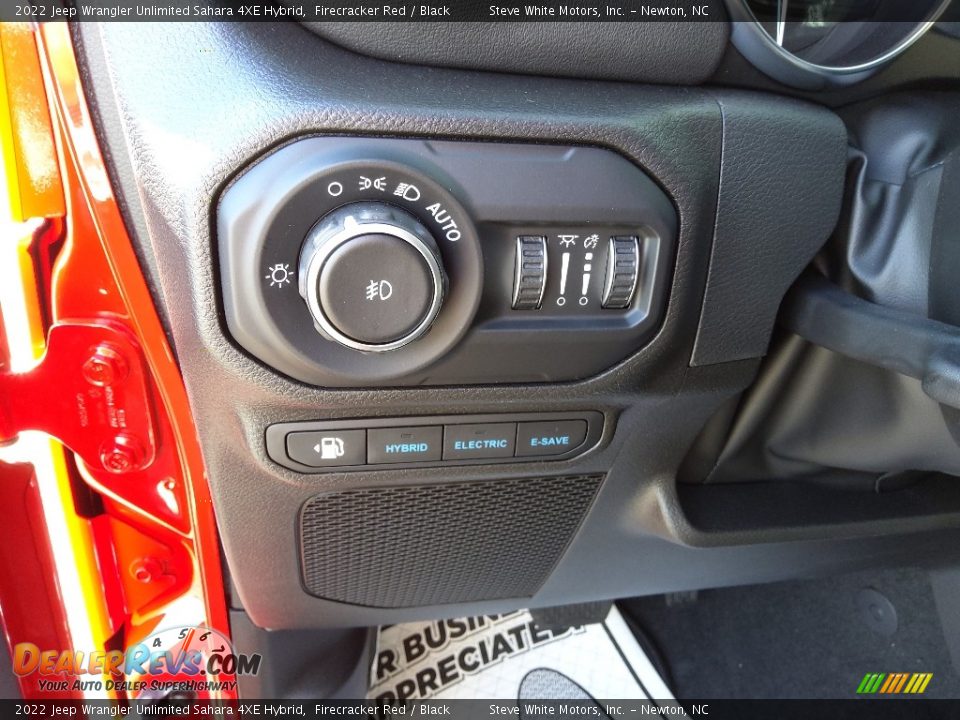 Controls of 2022 Jeep Wrangler Unlimited Sahara 4XE Hybrid Photo #22