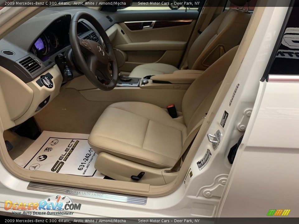 2009 Mercedes-Benz C 300 4Matic Arctic White / Almond/Mocha Photo #9