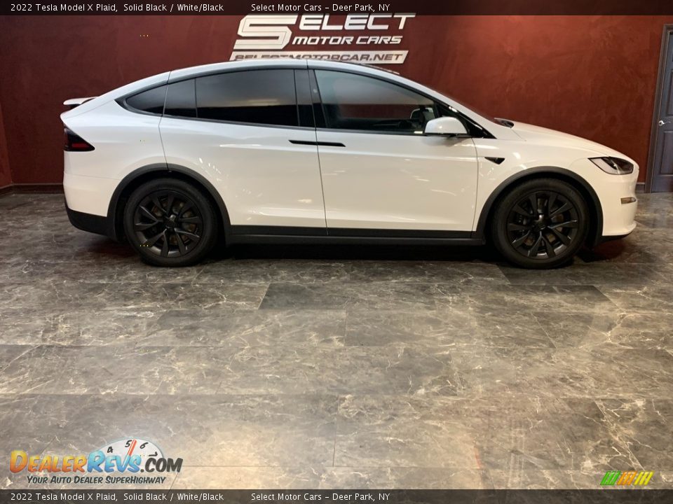 Solid Black 2022 Tesla Model X Plaid Photo #4