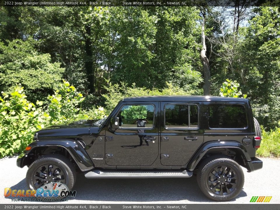 2022 Jeep Wrangler Unlimited High Altitude 4x4 Black / Black Photo #1