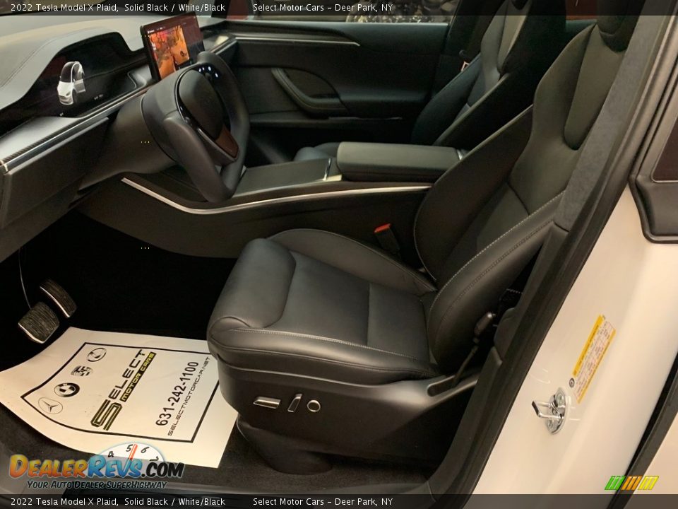 Front Seat of 2022 Tesla Model X Plaid Photo #9