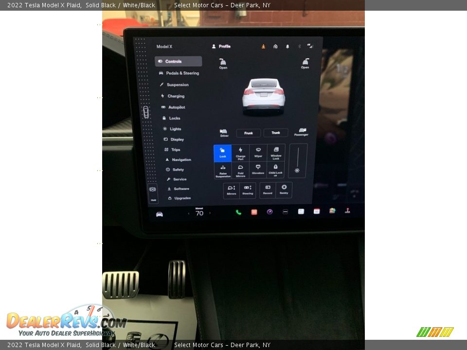 Controls of 2022 Tesla Model X Plaid Photo #11
