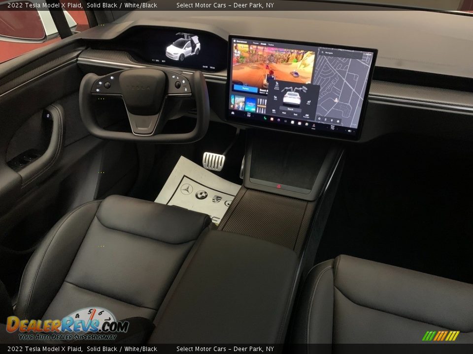 Dashboard of 2022 Tesla Model X Plaid Photo #15