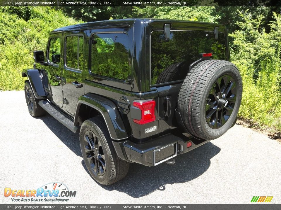 2022 Jeep Wrangler Unlimited High Altitude 4x4 Black / Black Photo #8