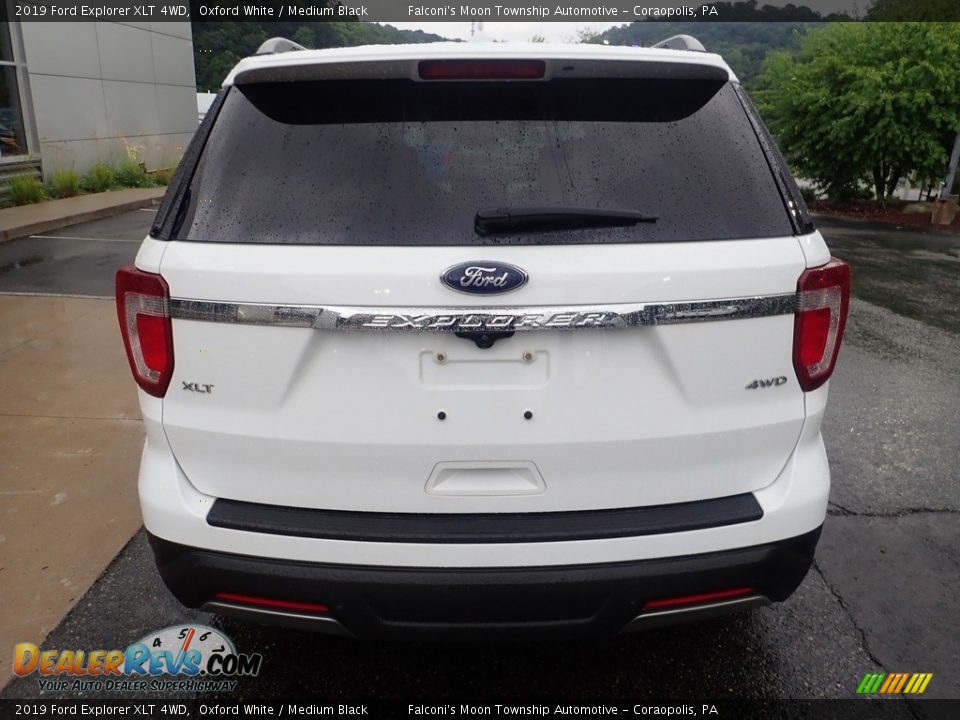 2019 Ford Explorer XLT 4WD Oxford White / Medium Black Photo #3