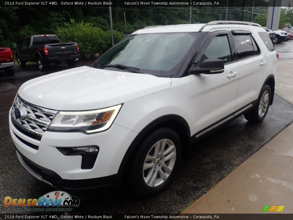 2019 Ford Explorer XLT 4WD Oxford White / Medium Black Photo #7