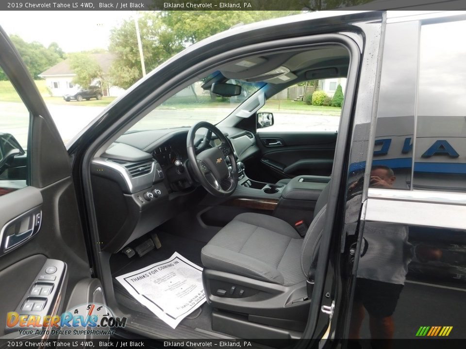 2019 Chevrolet Tahoe LS 4WD Black / Jet Black Photo #13