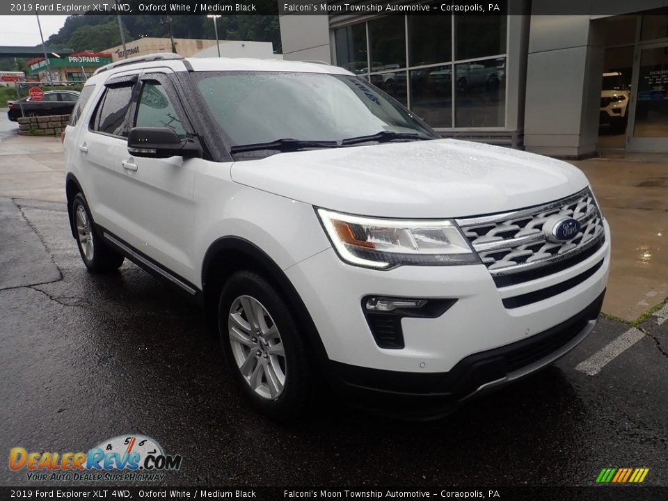 2019 Ford Explorer XLT 4WD Oxford White / Medium Black Photo #9