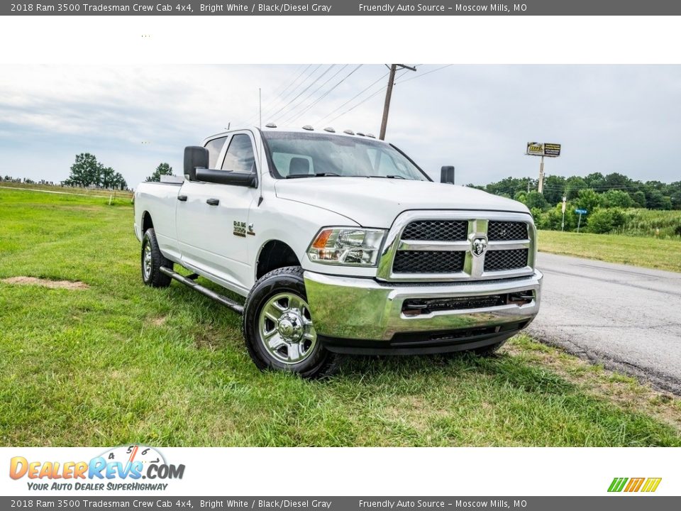 2018 Ram 3500 Tradesman Crew Cab 4x4 Bright White / Black/Diesel Gray Photo #1