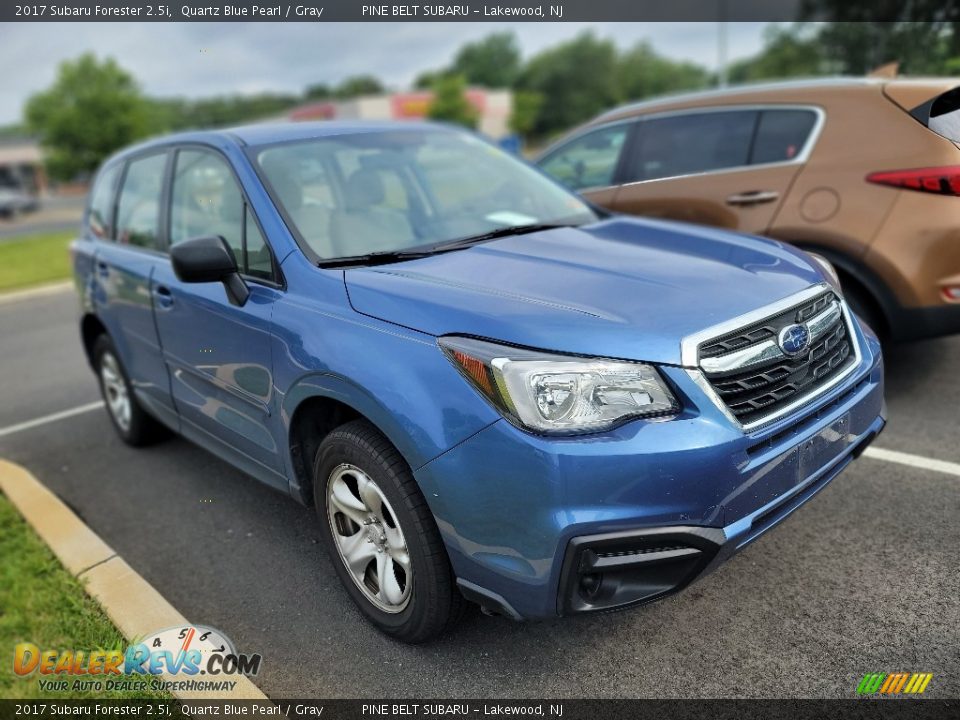 2017 Subaru Forester 2.5i Quartz Blue Pearl / Gray Photo #2