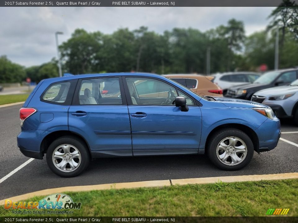 2017 Subaru Forester 2.5i Quartz Blue Pearl / Gray Photo #3