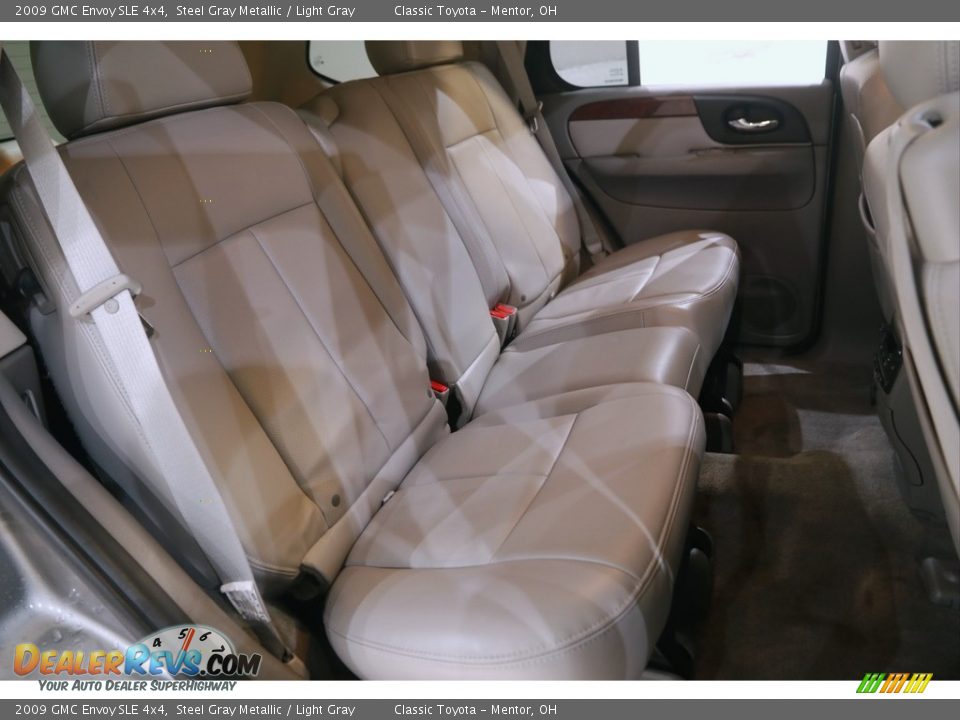 Rear Seat of 2009 GMC Envoy SLE 4x4 Photo #13