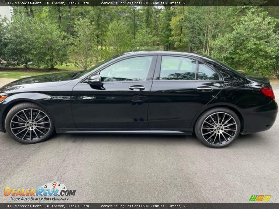 2019 Mercedes-Benz C 300 Sedan Black / Black Photo #2